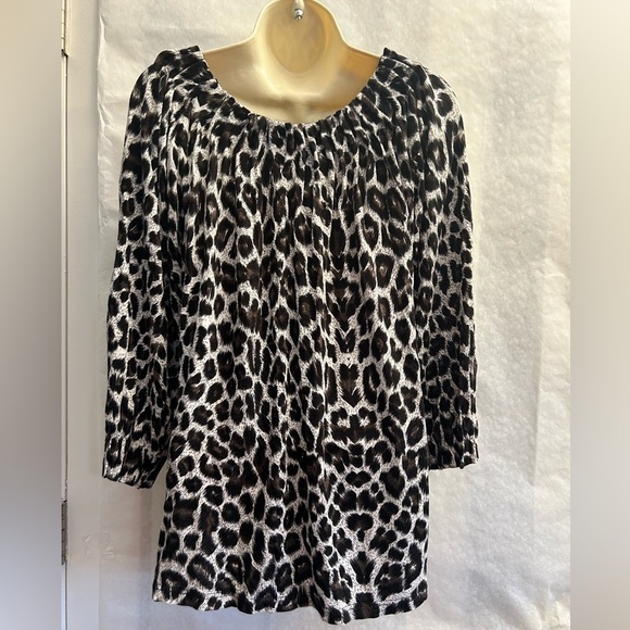 Lynn Ritchie animal print 3/4 sleeve pullover blouse top Sz-S.   T18 - Picture 2 of 10